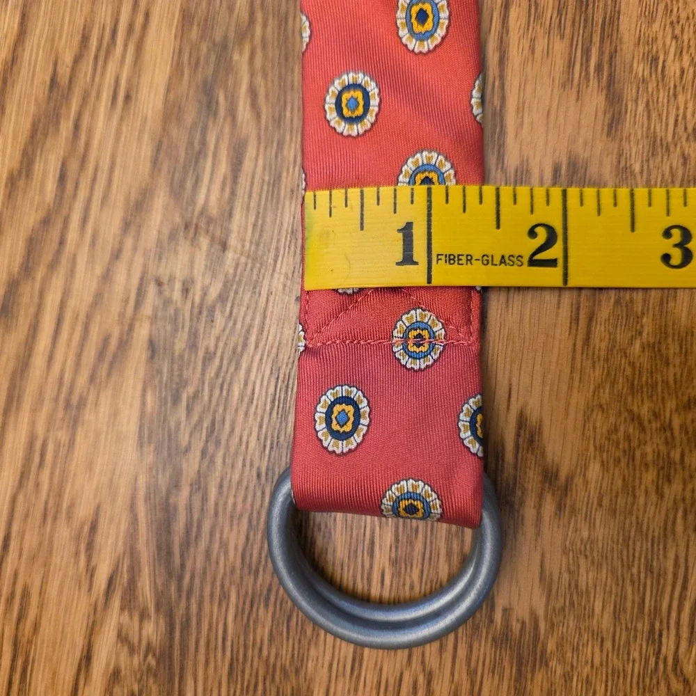 Lands End 100% Silk Belt Womens Pink Silk Medallion D-Ring Tie Small (28-30)
